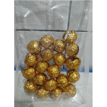 

Coklat Cokelat Emas Bulat Gold Chocolate Round isi 20pcs