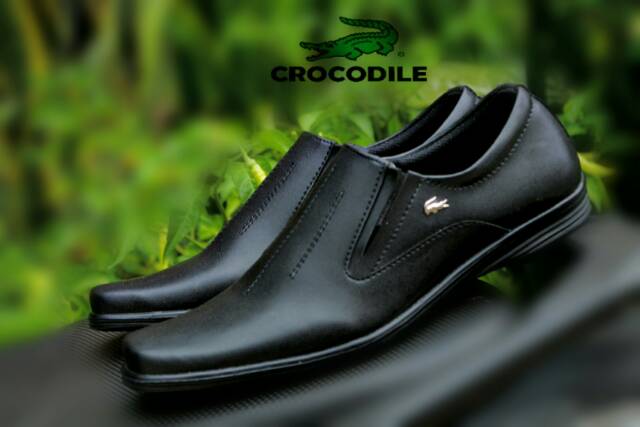 Sepatu Pria / Sepatu Kulit / Sepatu Formal / Sepatu Pantofel Crocodile Black