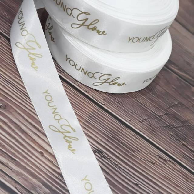 

Label pita satin custome lebar ± 1,5cm