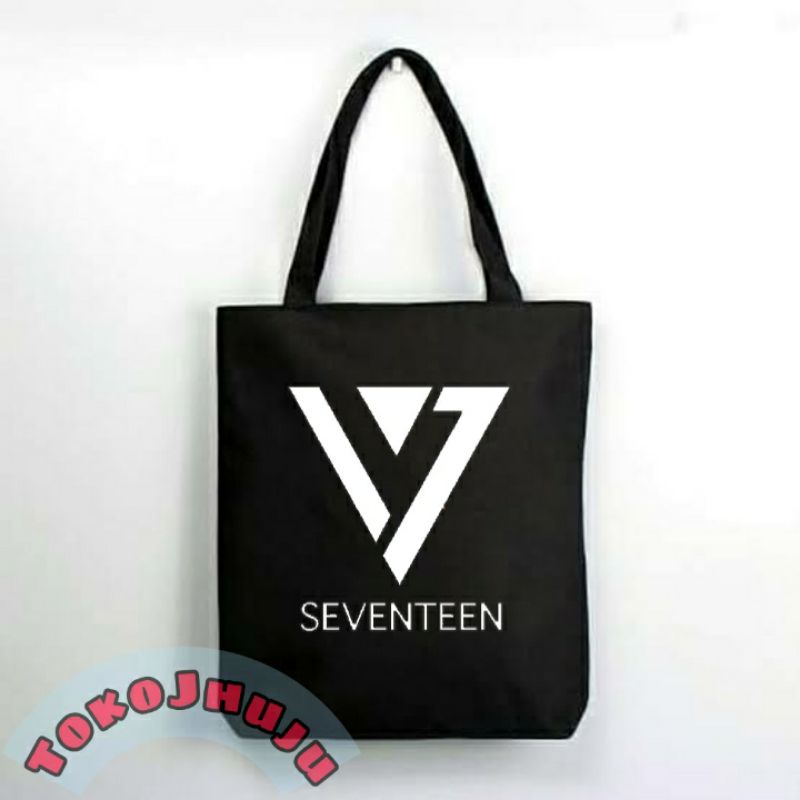 Totebag Zipper Seventeen Logo segitiga terbalik