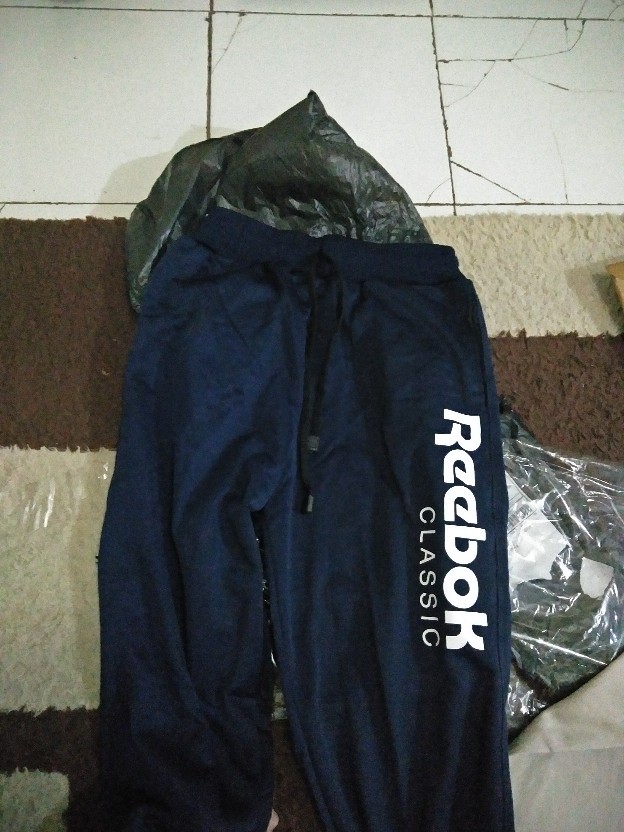 reebok classic sweatpants
