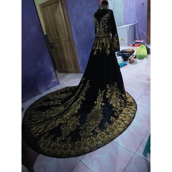 set kebaya bludru dan ekor/set kebaya bludru pengantin premium