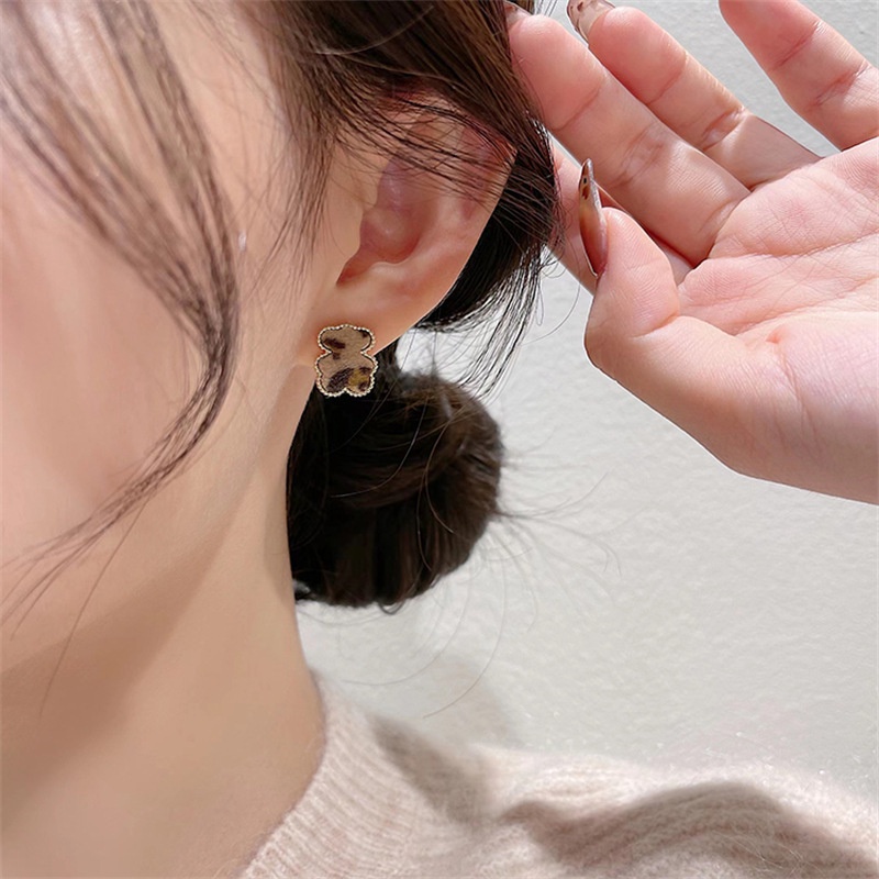 Anting S925 Silver Needle Desain Leopard Beruang Gaya Simple Untuk Aksesoris