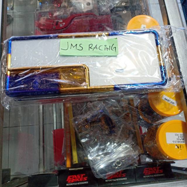 Plat nomor plat no bingkai plat nomor 2 tone twotone dan gold ada tulisan thailand universal semua motor