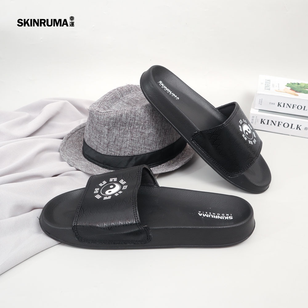 Sendal Selop Casual Pria SKINRUMA Chinesse Style Yin Yang Hitam / Sendal Slide Pria / Sendal Slip On Pria