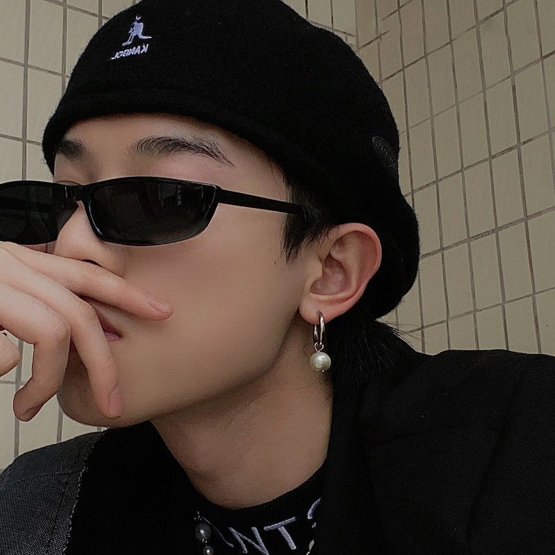 1pc Anting Klip Tindik Telinga Bahan Stainless Steel Gaya Korea Untuk Pria Dan Wanita