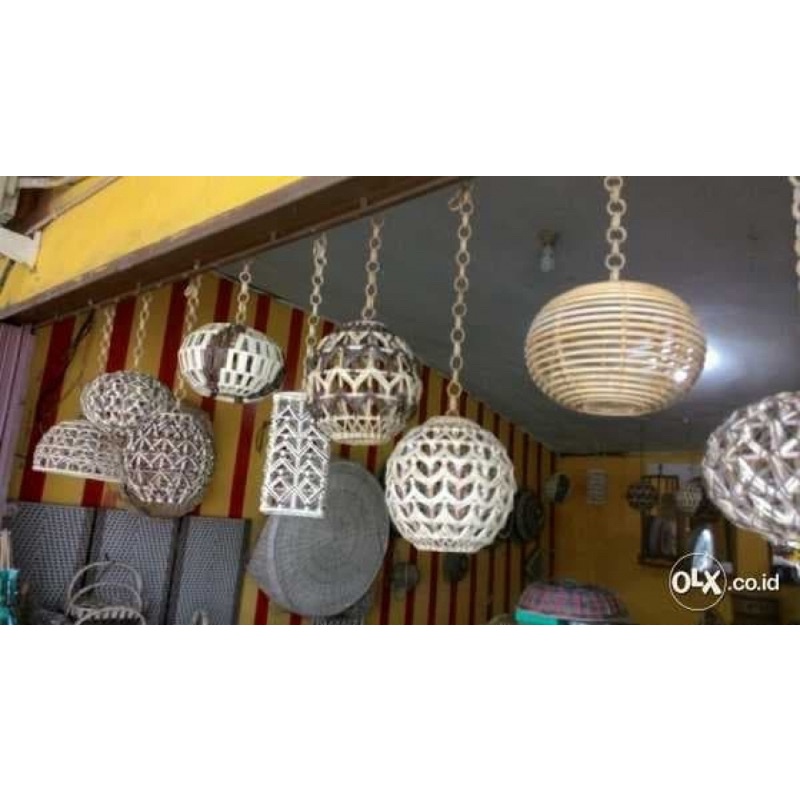 Cup Lampu Rotan Estetik