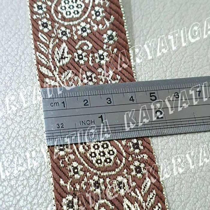 Pita Gamis Motif Daun Lebar 4 cm - Coklat Tua (17 Yard)