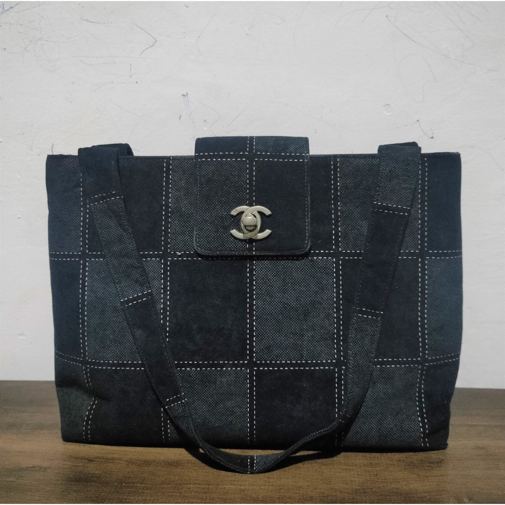 Preloved Tote Bag Ala Chanel Bahan Denim