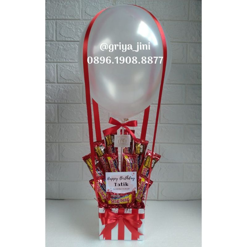 

Buket Balon Snack / Hampers Ultah / Buket Snack /Buket Balon Snack Jogja Murah