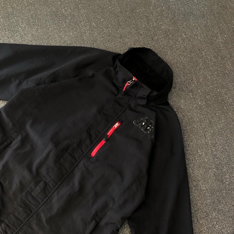 jaket parasut kappa hitam second