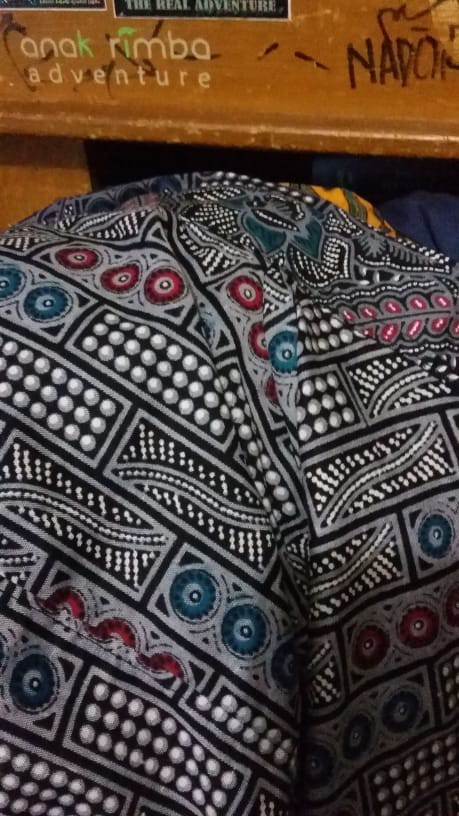 Kemeja Batik Alisan Slimfit | Kemeja Batik Queen Jaya | Alisan Kemeja Batik