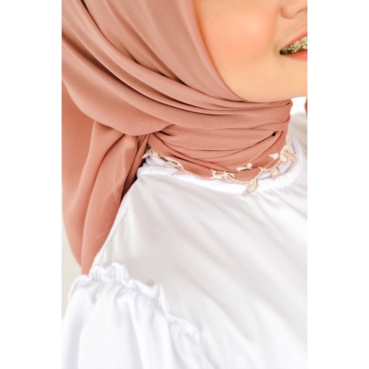 Hijab Segiempat Lace ( Bunga ) Embroidery