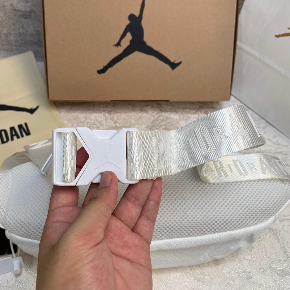 (SALE) Air Jordan Waistbag Regal Gold FULLSET / Tas Jordan Tas Selempang Tas Pria Tas Wanita