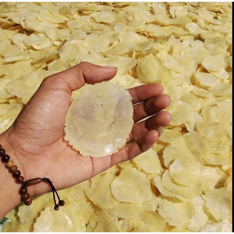 

Emping melinjo mentah asli khas carita 1 kg