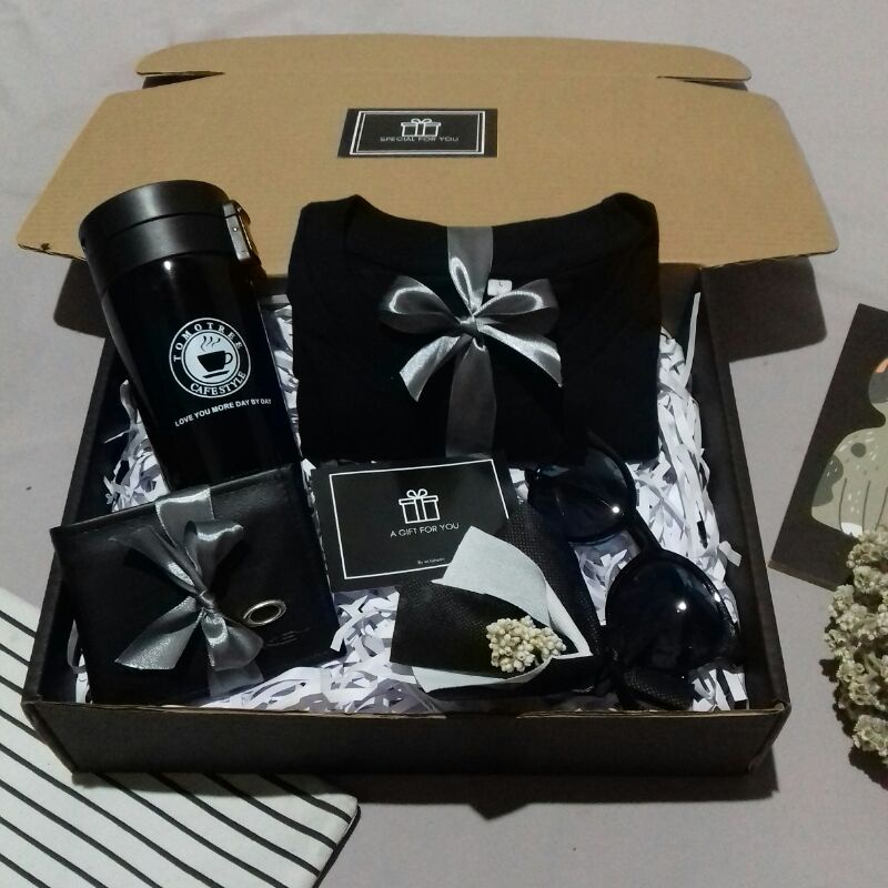 GIFT BOX COFFEE HITAM PUTIH HAMPERS COWOK BLACK SERIES KADO GREDUATION KADO WISUDA HADIAH ULANG TAHUN COWOK