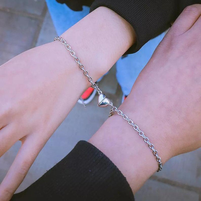 Gelang Couple Magnet Rantai Love Pacar Sahabat