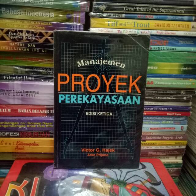

Original Buku Manajemen Proyek Perekayasaan Edisi Ketiga By Victor G Hajek & Arko Prijono