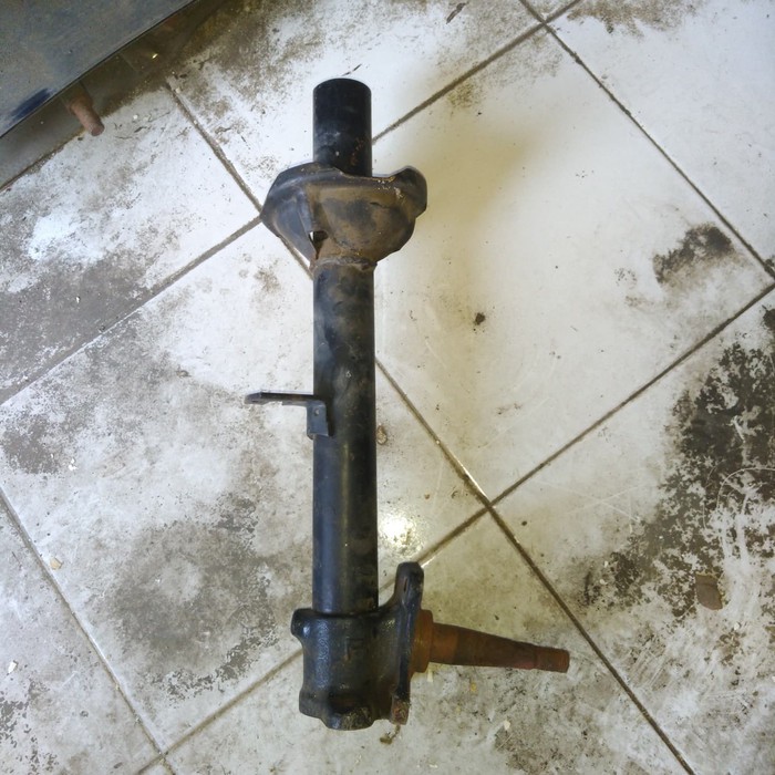 PROMO MAZDA GENUINE PARTS SHOCKBREAKER DEPAN RH MAZDA MR/VANTREND BB6234910