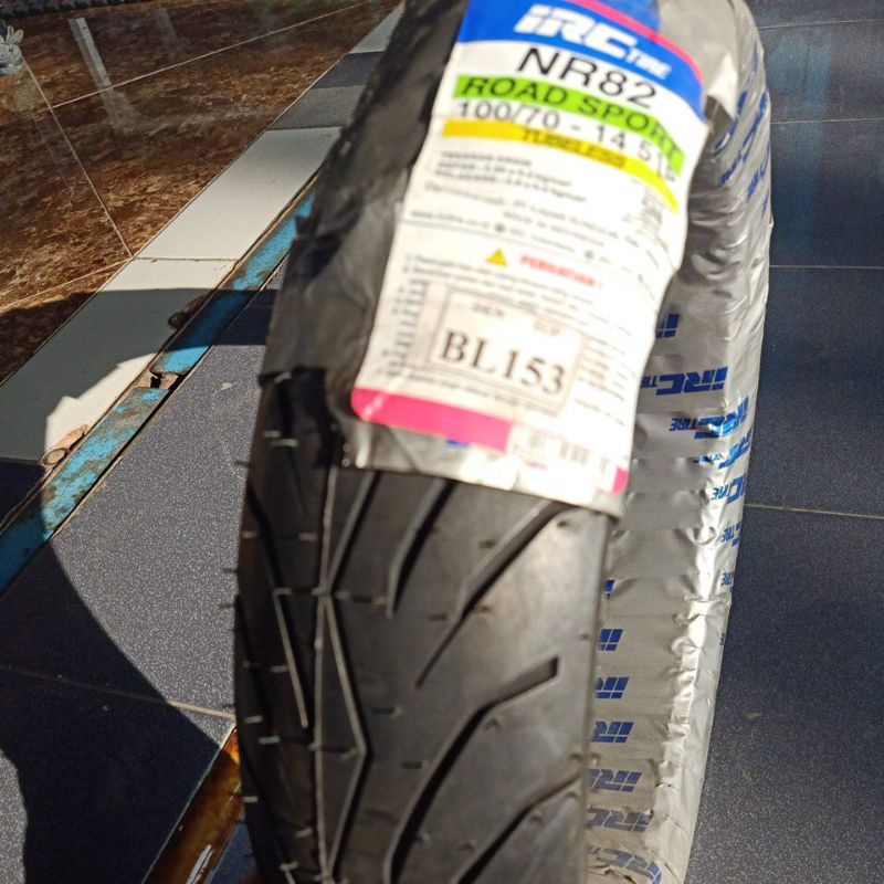 IRC NR82 100/70-14 TUBELESS
