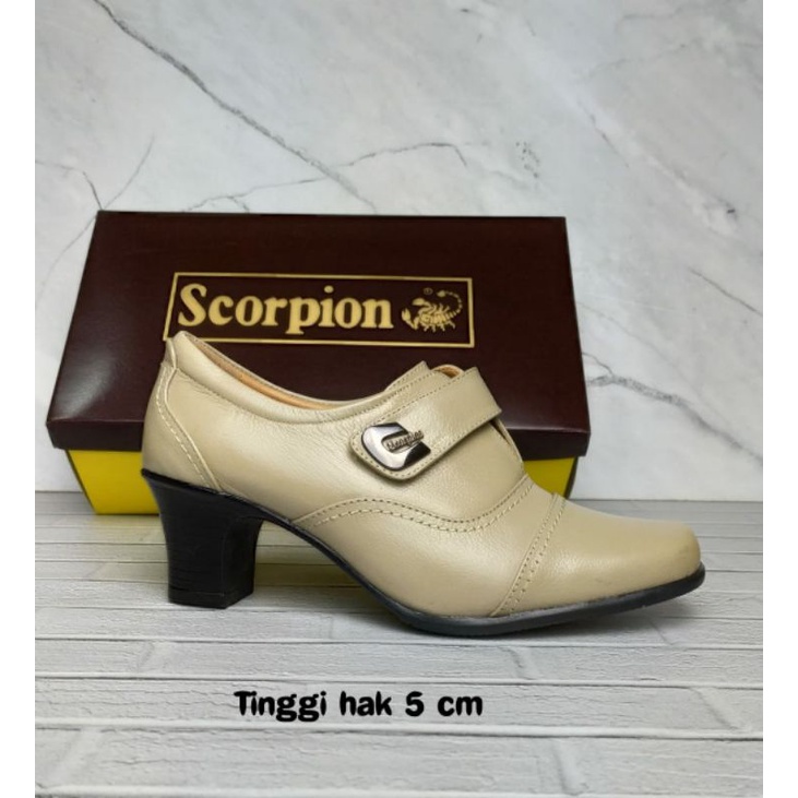 Scorpion Sepatu Kerja Wanita  S 948 (LIHAT DESKRIPSI INSOLE SEBELUM MEMESAN)