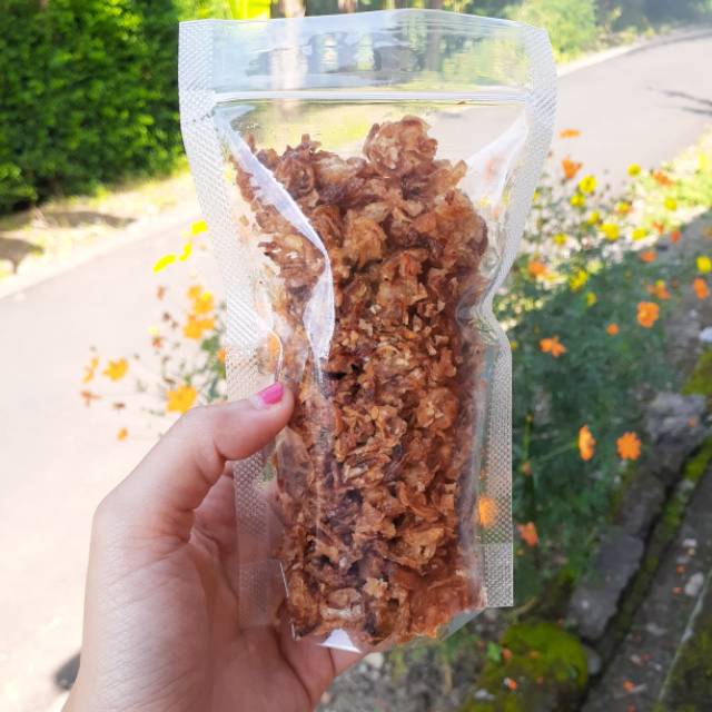 

Bawang Merah goreng home made, dengan bawang pilihan #bawanggoreng #crispy #snack #bakso #cemilan