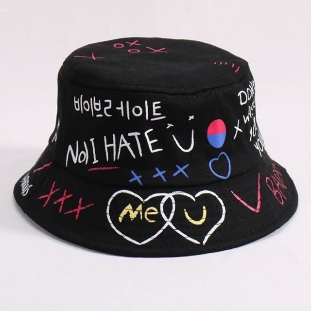 Topi badas bucket/ Wanita Motif Graffiti Gaya Korea Untuk Pasangan-Kpop Topi Bucket AksesorisFashion