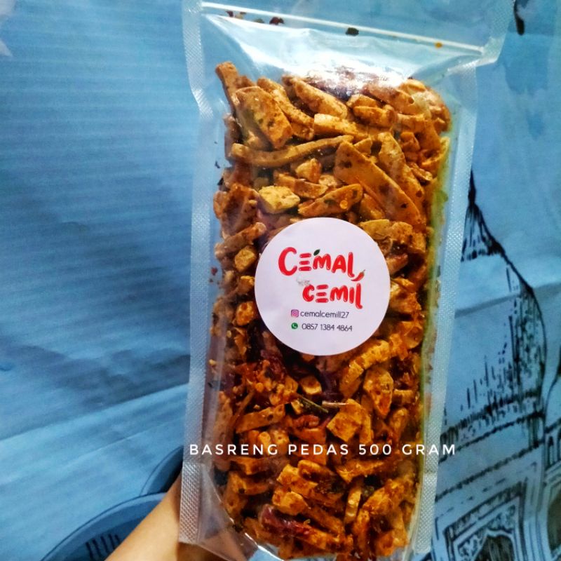 

BASRENG PREMIUM IKAN TENGGIRI PEDAS BASO IKAN GORENG CEMILAN PEDAS CEMILAN PREMIUM