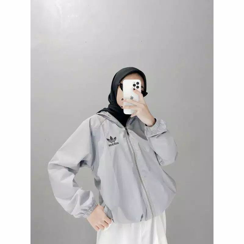 JAKET PARASUT WANITA OLAHRAGA JOGGING LARI WATERPROOF