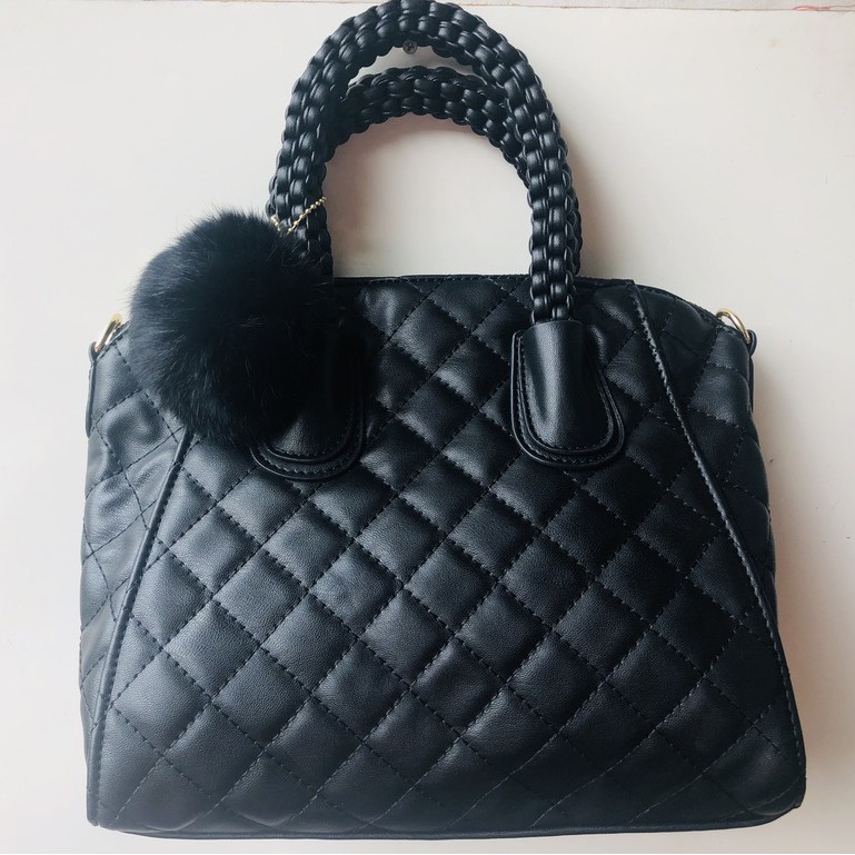 HANDBAG TAS FASHION IMPORT BATAM BRANDED SELEMPANG TAS WANITA MURAH shoulder bag Tas KW superKMART