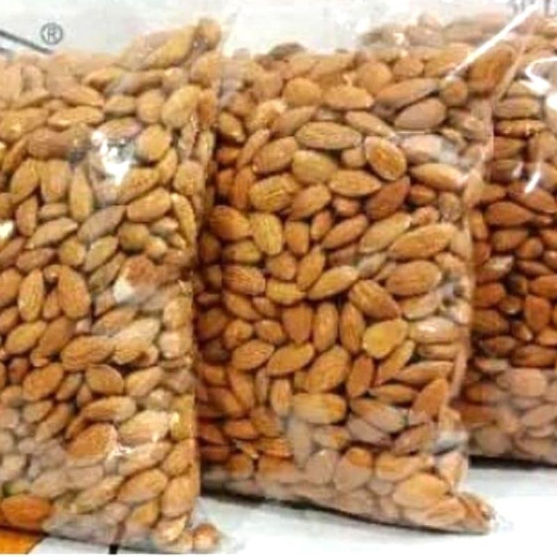 kacang almond kupas mentah 1kg