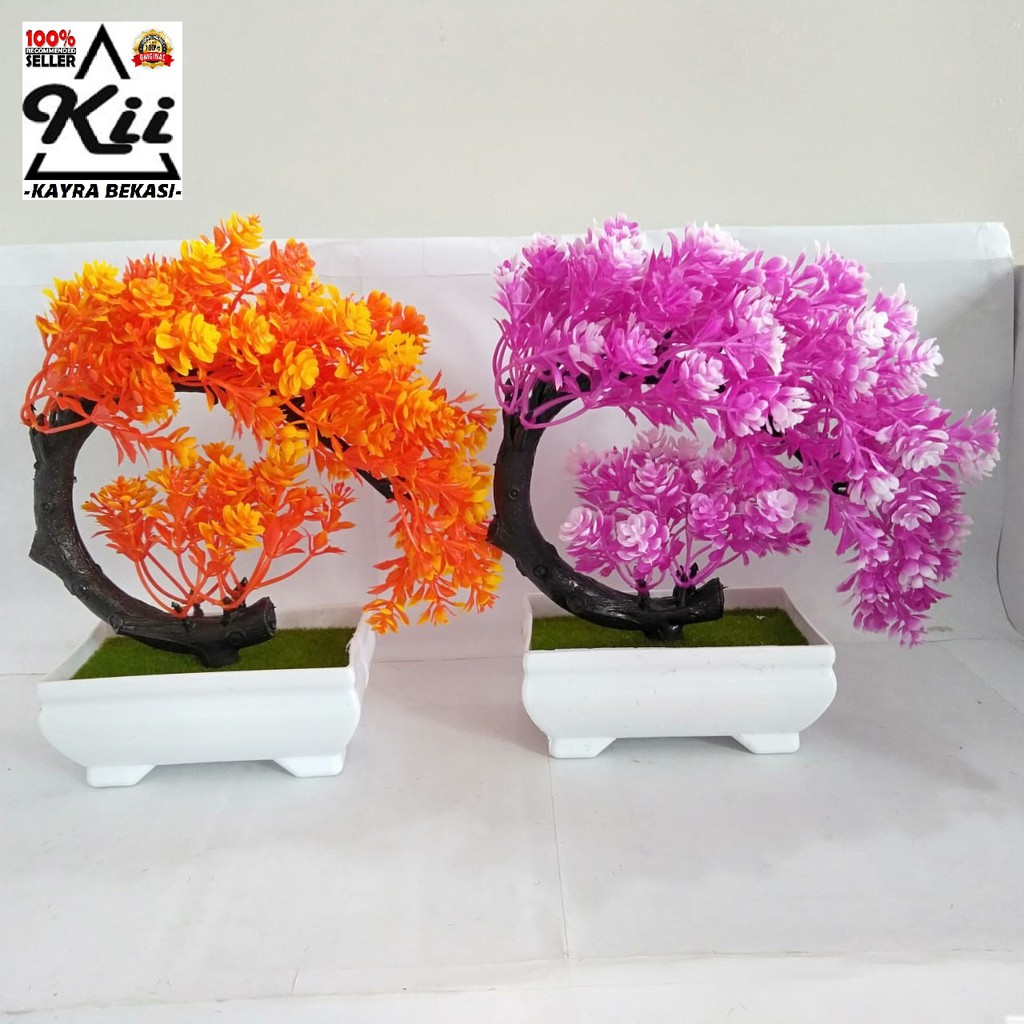 Tanaman Hias Plastik Lotus Bulan Sabit - Pot dan Bunga Hiasan Plastik