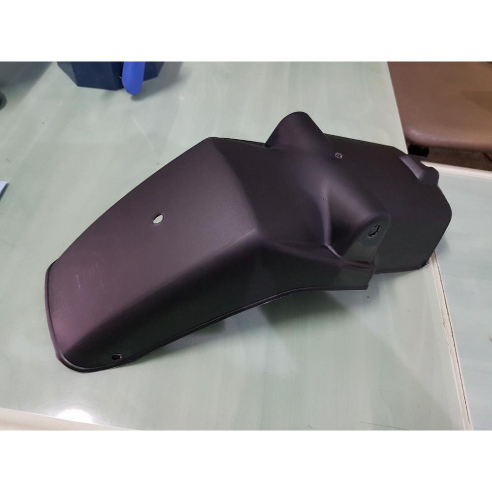 Spakbor Belakang motor GL Pro fik aksesoris