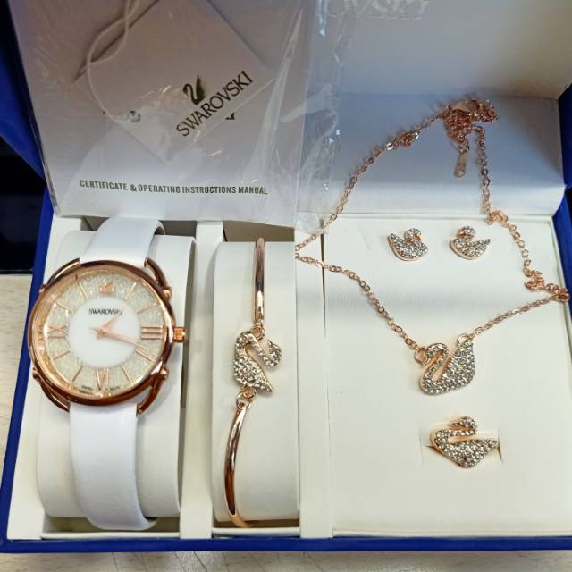 Swarovski Gift Set Jam tangan (KW)