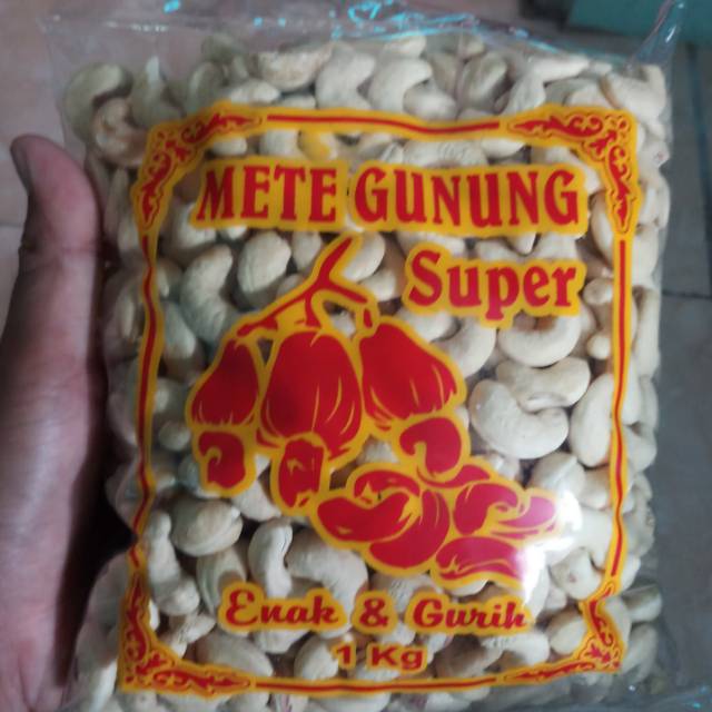 

Kacang Mete Super Mentah