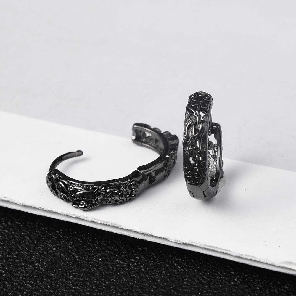 Anting Stud Gesper Telinga Pixiu Gaya Punk Hip-Hop China Feng Shui Good Luck Untuk Pria Dan Wanita