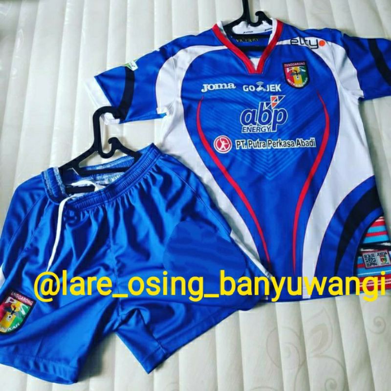 SETELAN DEWASA MITRA KUKAR AWAY 2018 BIRU JERSEY CELANA LIGA 1 TERBARU PRINTING
