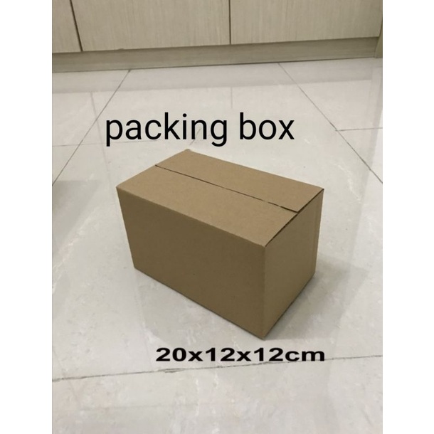 

karton/dus UK.22x12x10cm.single wall.luar polos dalem ada tulisan/gambar
