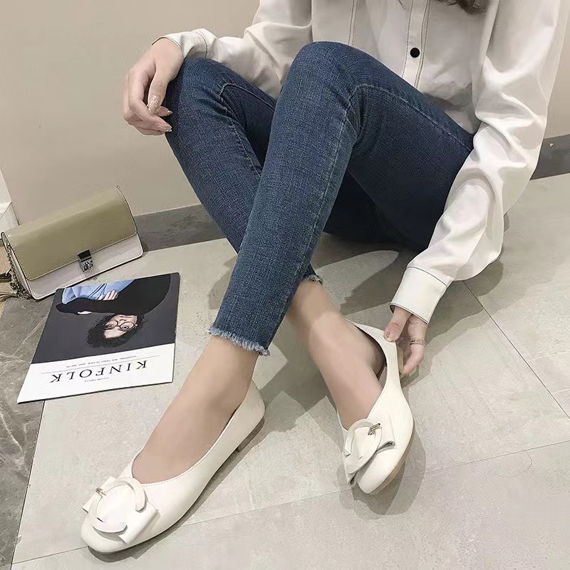 Sepatu Slip On Wanita Import Women Flats Shoes Korean Style Pita