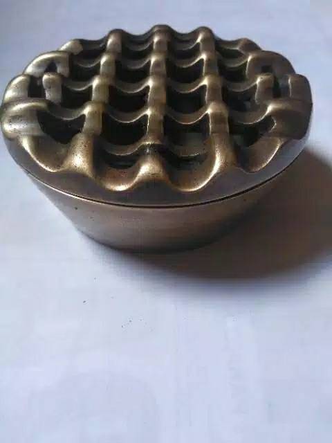 Miniatur Asbak Bulat Kuningan / Asbak Rokok Hotel Rumah Antik 24hole