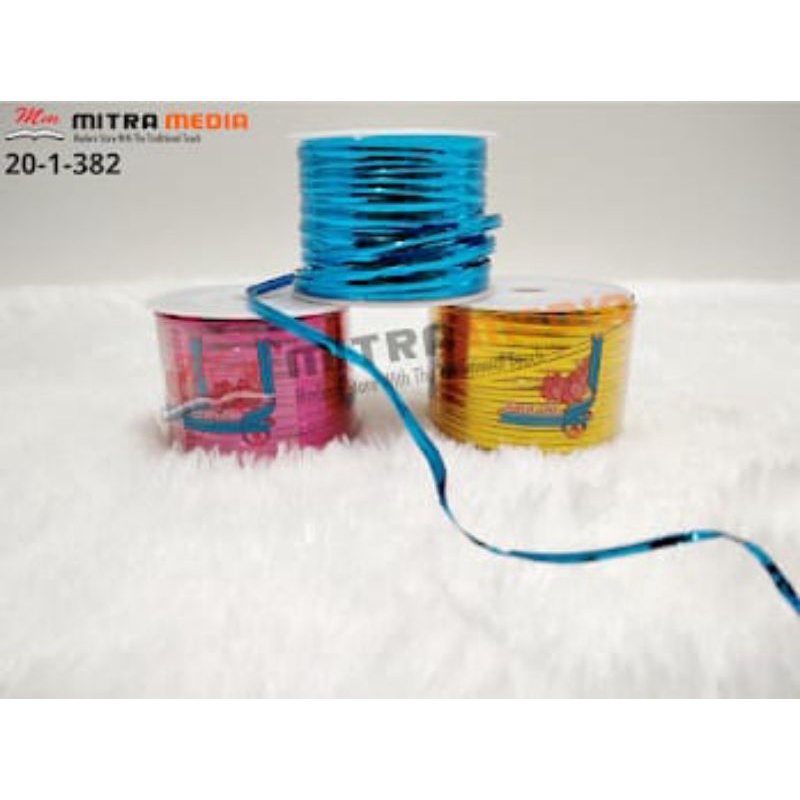 

TALI KAWAT IKAT METERAN SOUVENIR HIAS