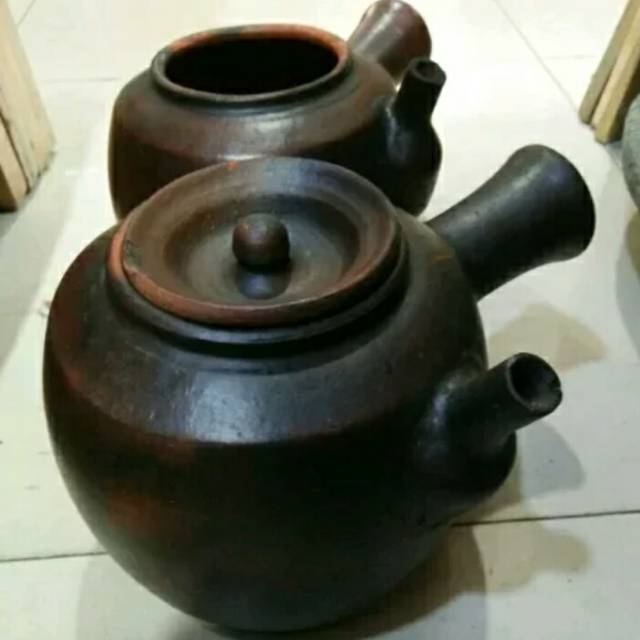 KENDI JAMU/ TEKO TANAH LIAT ASLI