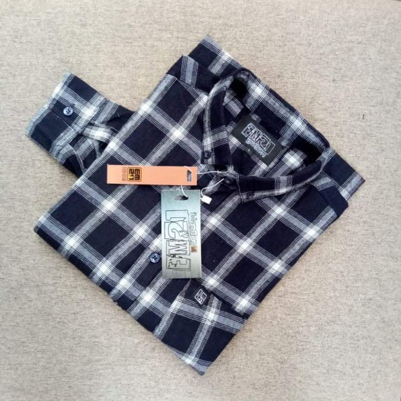 Kemeja Hem Pria Lengan Panjang Kotak - Kotak