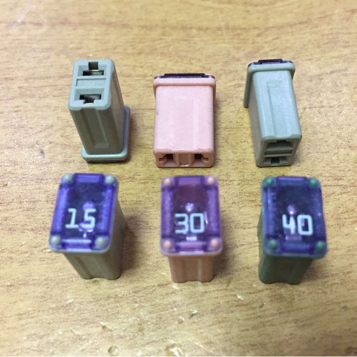 Fuse Sekring Pusat Mini Mobil Original