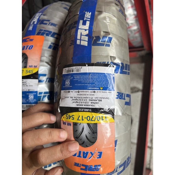 IRC Tire Exato uk 110/70-17