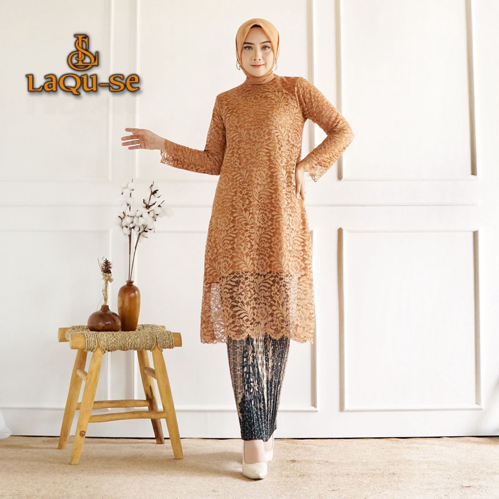 Stelan Kebaya Tunik Brokat Kebaya Wisuda Set Kebaya Tunik Kebaya Kondangan Tunik Brokat Terbaru By Laquse Kebaya