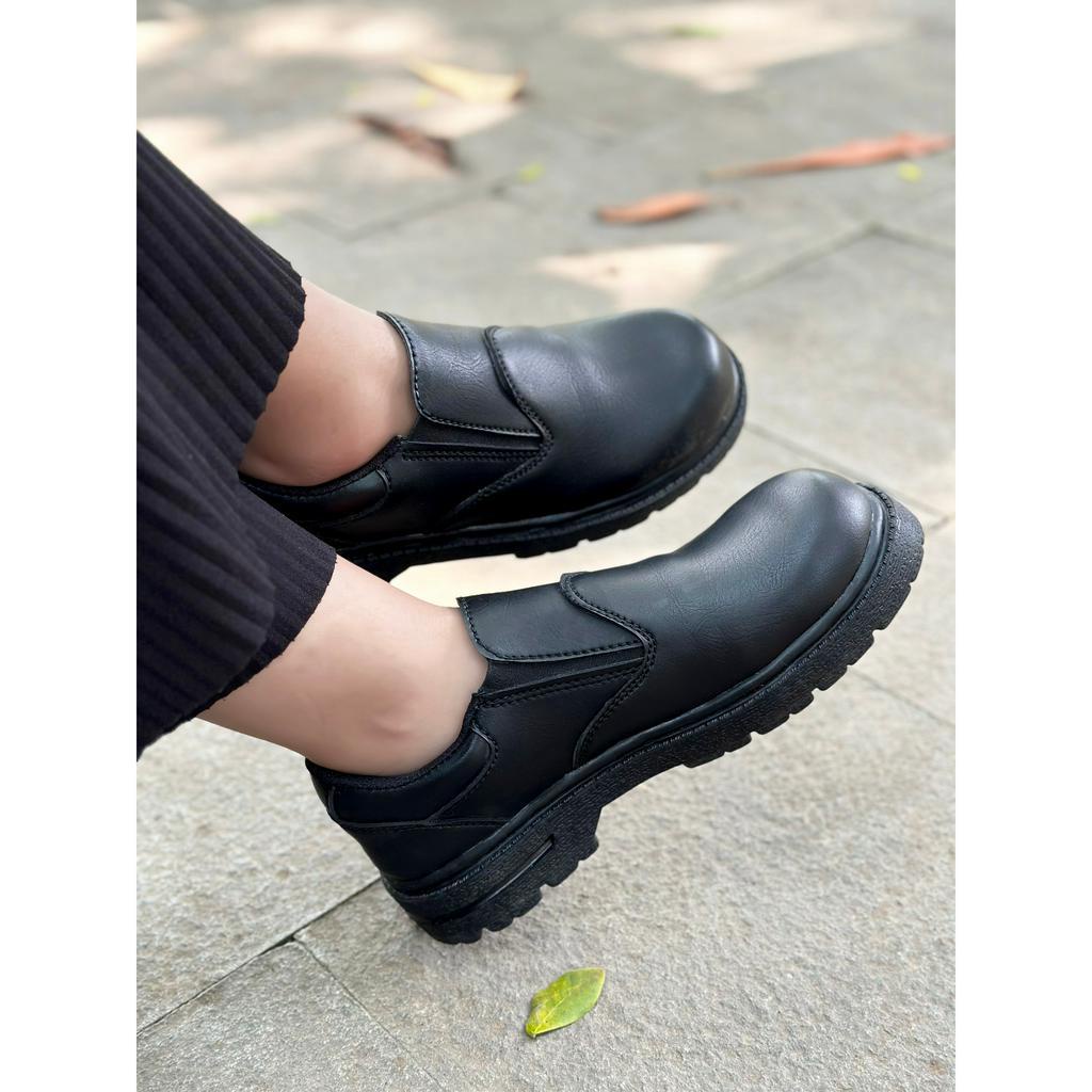 SEPATU SAFETY WANITA / UJUNG BESI PDL PDH TNI POLRI PROYEK LAPANGAN INDUSTRI KERJA VASTY ST.29 CW