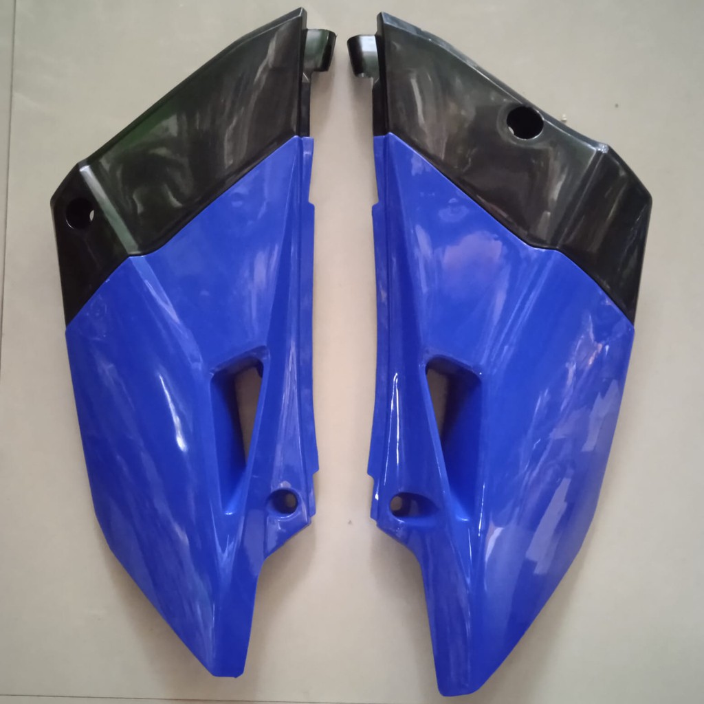 Cover body kempolan samping kanan kiri YZ 85 new 2016
