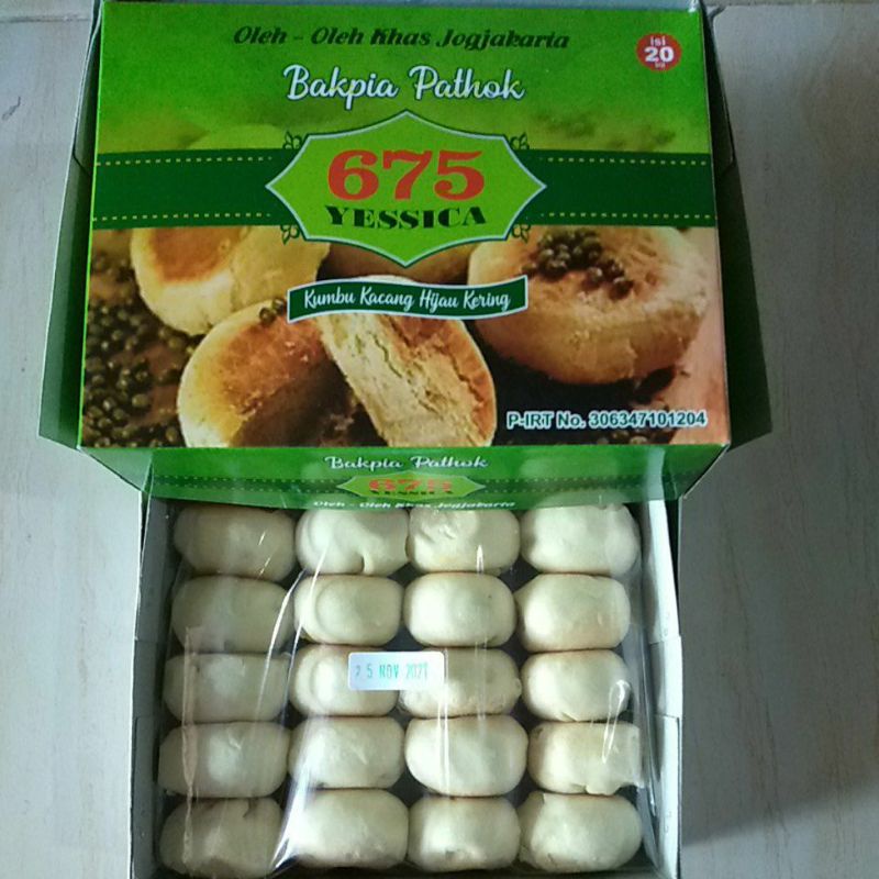 

OPEN RESELLER✅Kue pia crispy KACANG HIJAU | BAKPIA PATHOK YESSICA, 675, 45 ASLI JOGJA KERING