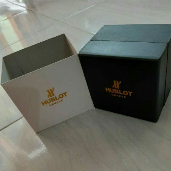 KOTAK JAM TANGAN HUBLOT BOX KAYU
